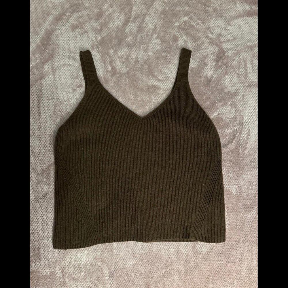 Cropped tank top